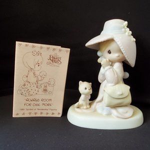 Precious Moments #E-2824 To A Very Special Mom with original box